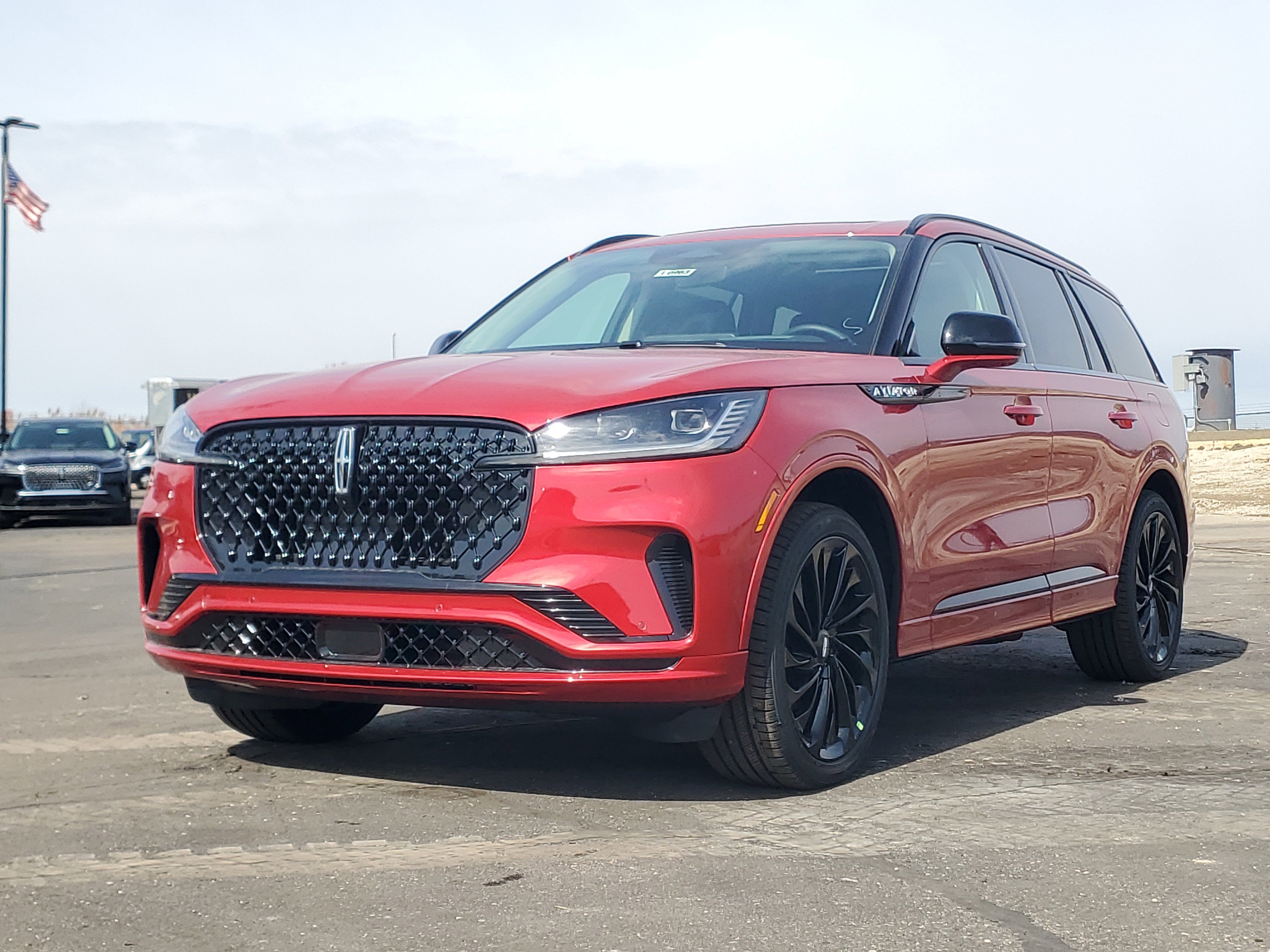 New 2026 Lincoln Aviator Reserve image 2