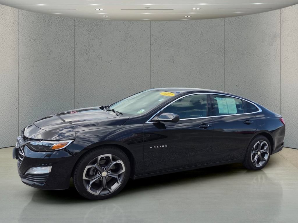 Used 2021 Chevrolet Malibu LT FWD image 1