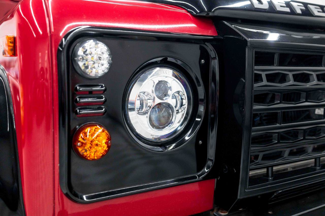 Used 1997 Land Rover Defender 90 AWD/4WD image 13