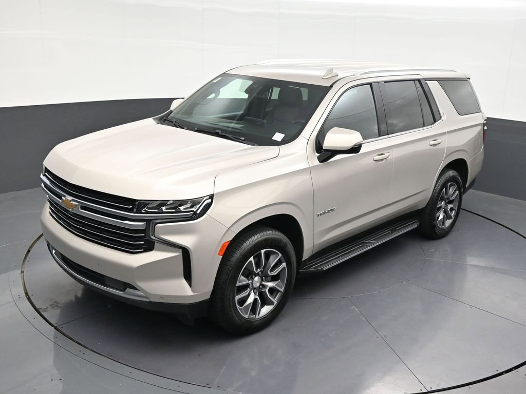Used 2022 Chevrolet Tahoe LT w/ Luxury Package RWD image 15