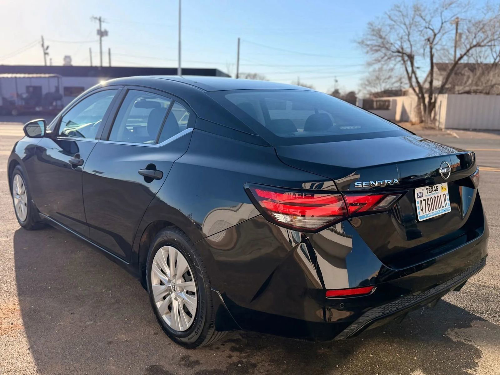 Used 2024 Nissan Sentra S image 4