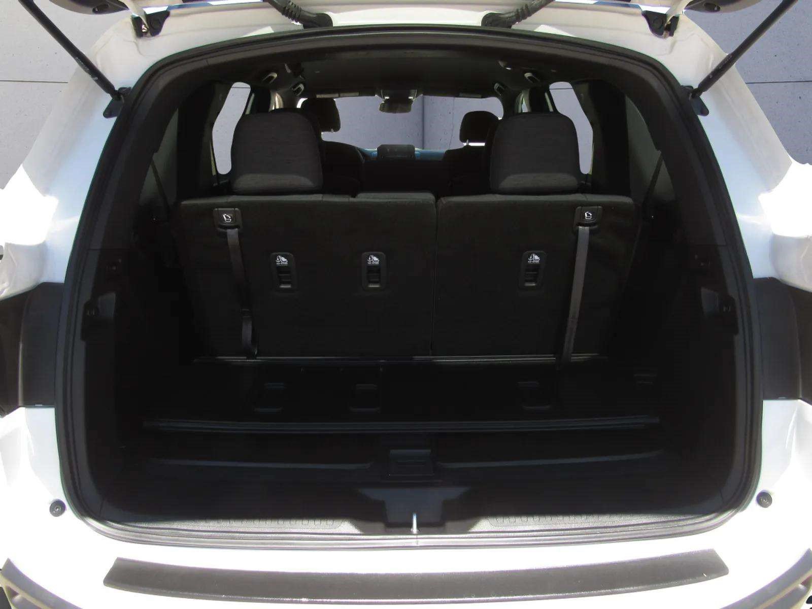 Certified 2025 Honda Pilot Sport image 12