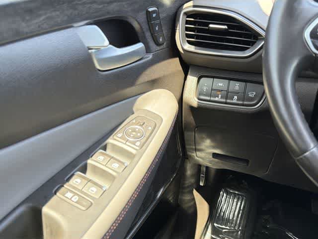 Used 2019 Hyundai Santa Fe AWD image 14
