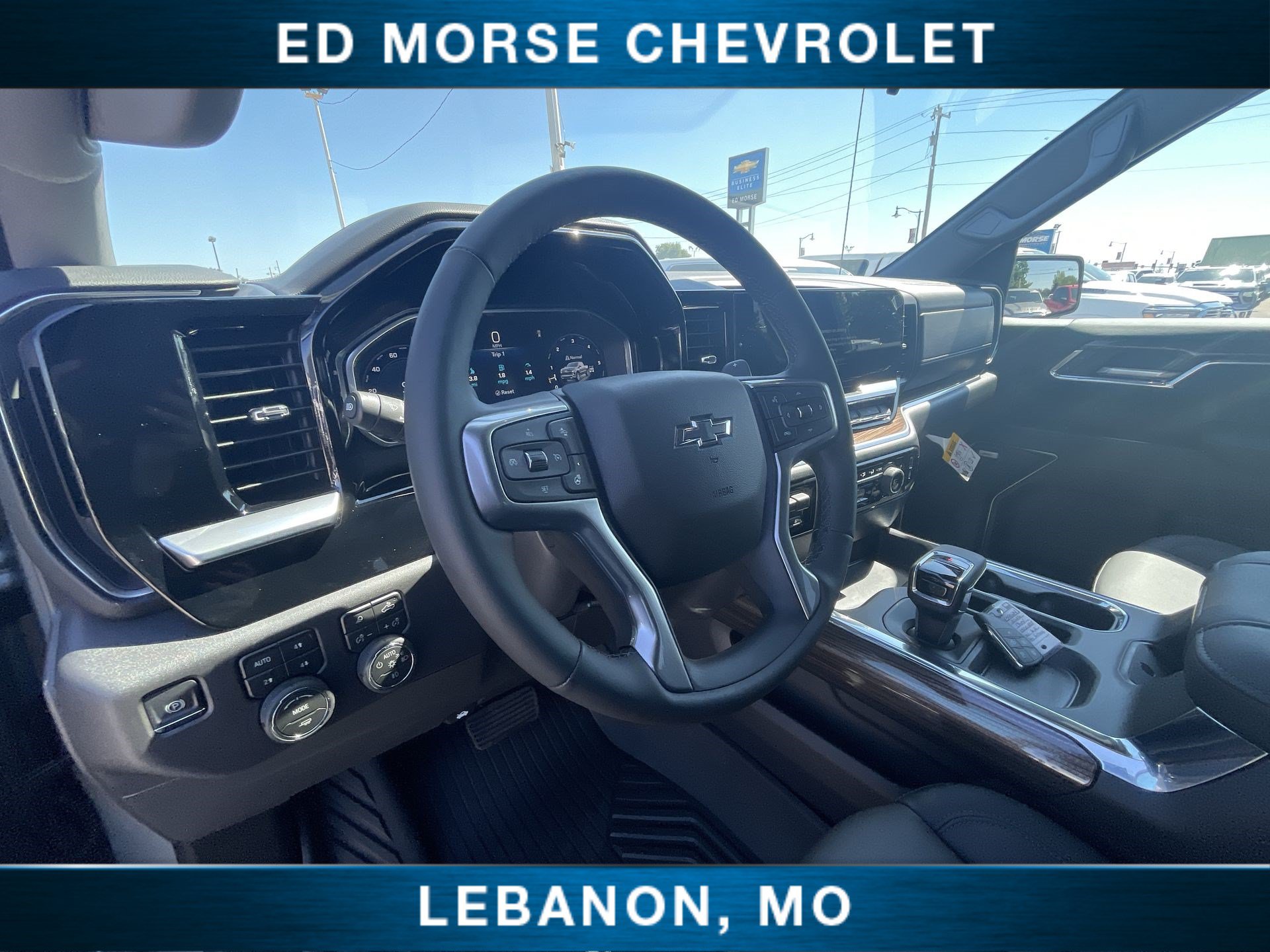 New 2026 Chevrolet Silverado 1500 RST AWD/4WD image 10