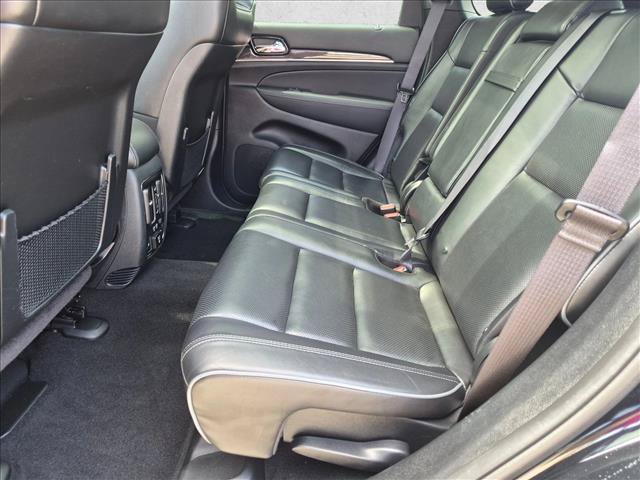 Used 2020 Jeep Grand Cherokee Overland AWD/4WD image 17