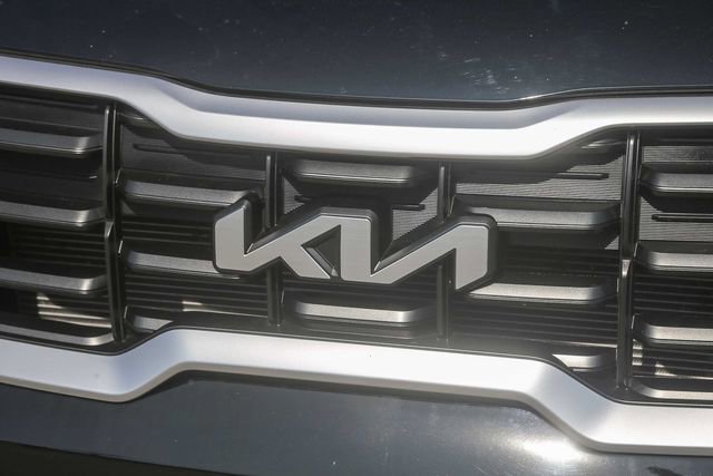 Certified 2024 Kia Telluride S w/ S Sunroof Package image 7