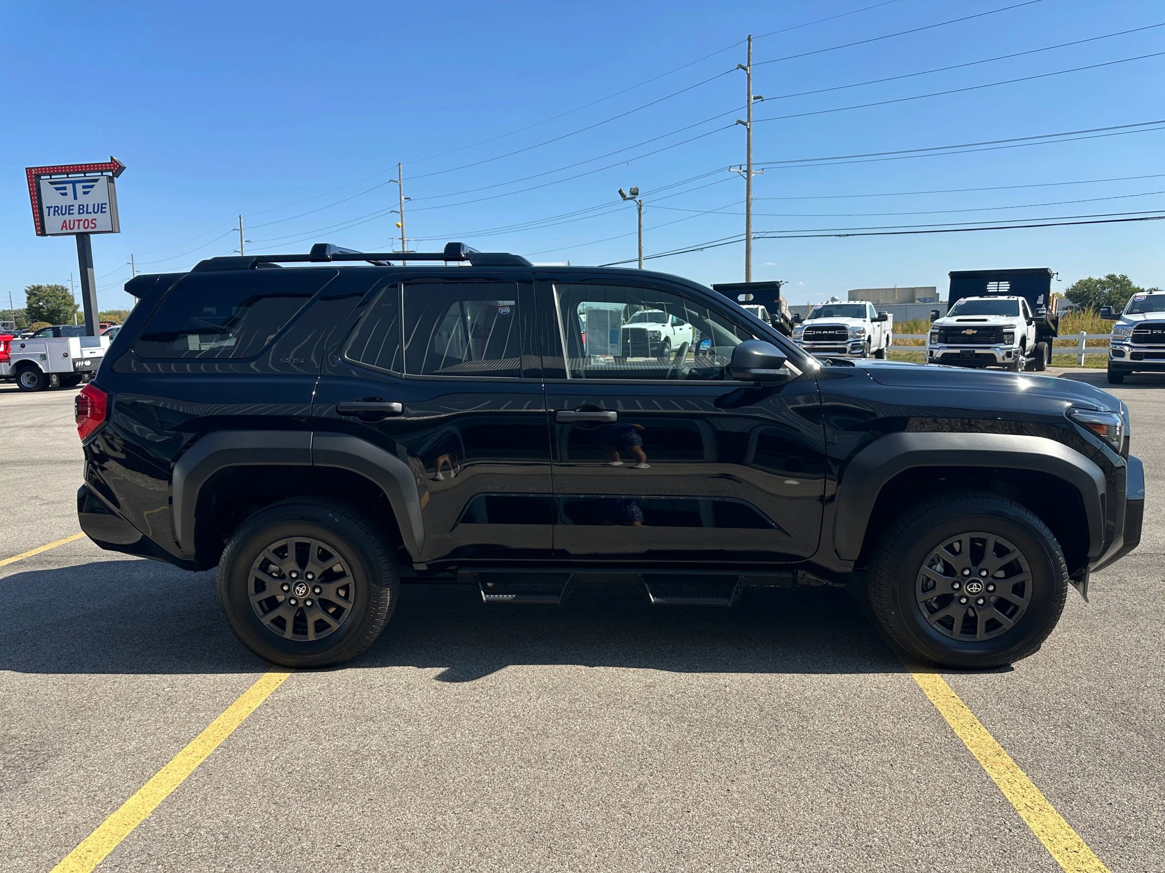 Used 2025 Toyota 4Runner SR5 image 8