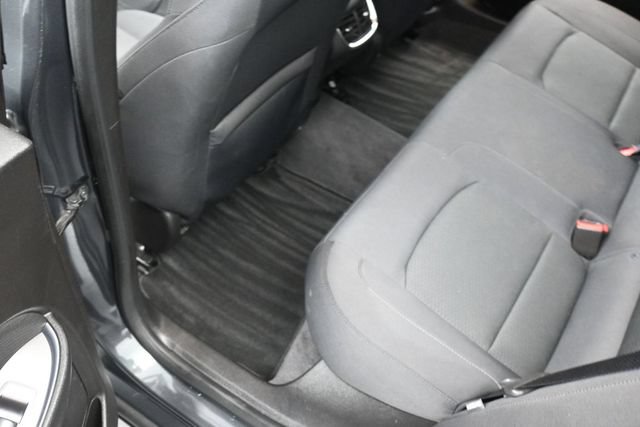 Used 2018 Chevrolet Malibu LT FWD image 23