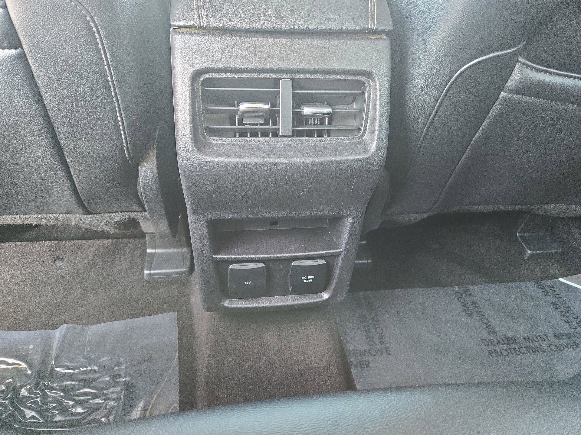 Used 2016 Ford Edge Titanium w/ Technology Package image 18