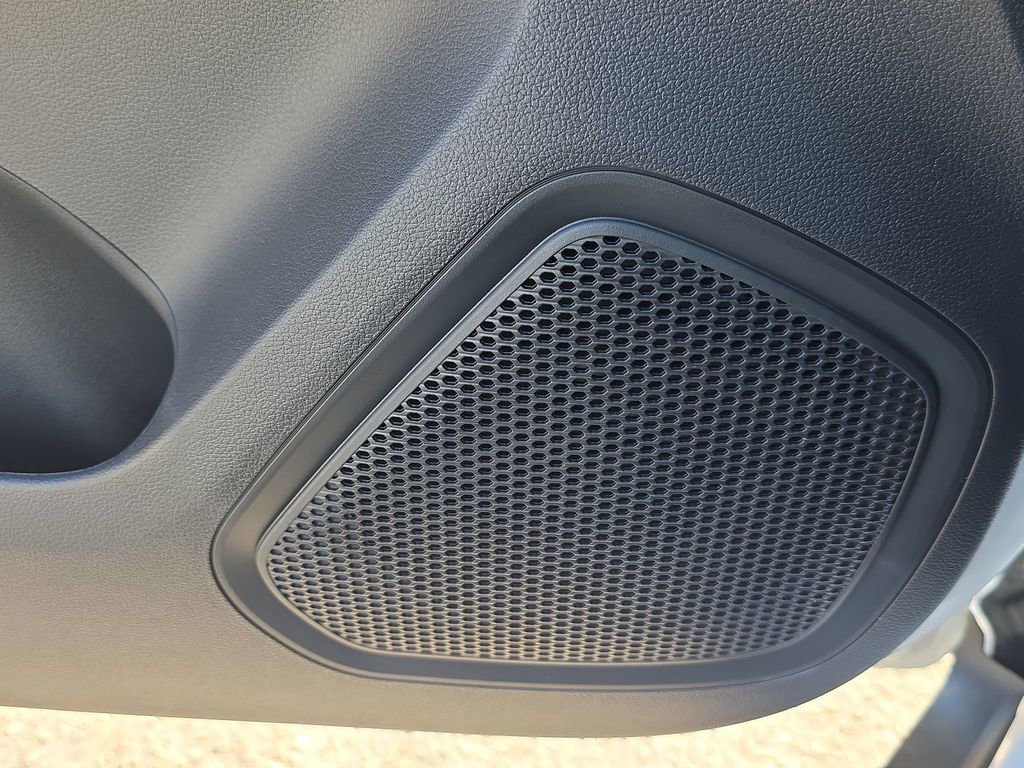 New 2025 Hyundai Venue Limited image 36