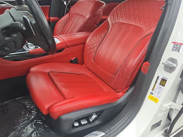 Used 2018 BMW 750i RWD image 18