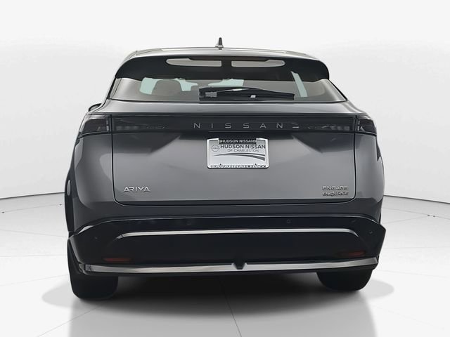 Used 2023 Nissan Ariya AWD image 8