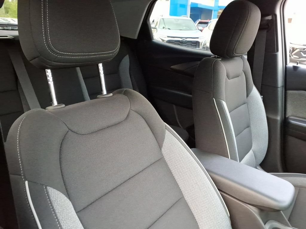 New 2026 Chevrolet TrailBlazer LS w/ LS Convenience Package FWD image 19