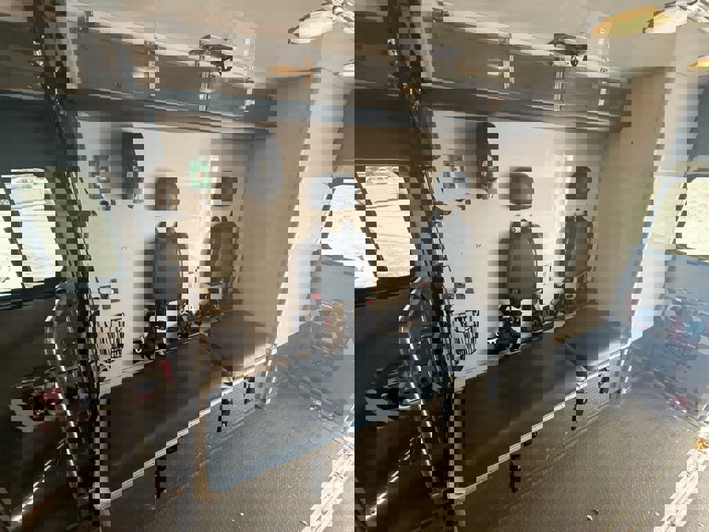 Used 2017 Ford E-450 and Econoline 450 Super Duty w/ Ambulance Prep Package RWD image 12