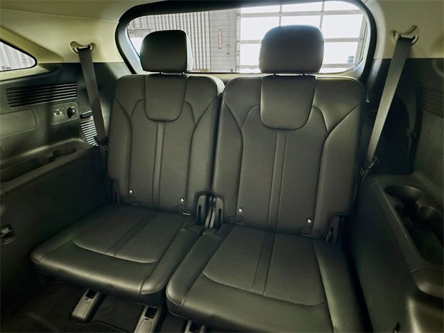 Used 2025 Kia Sorento S image 26