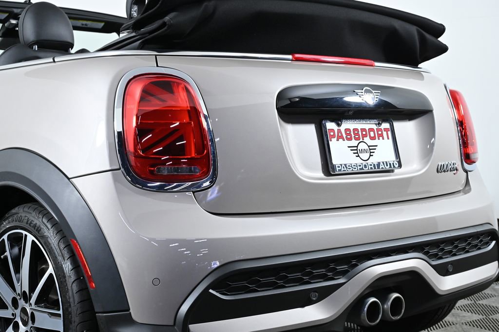 Certified 2024 MINI Cooper S image 8