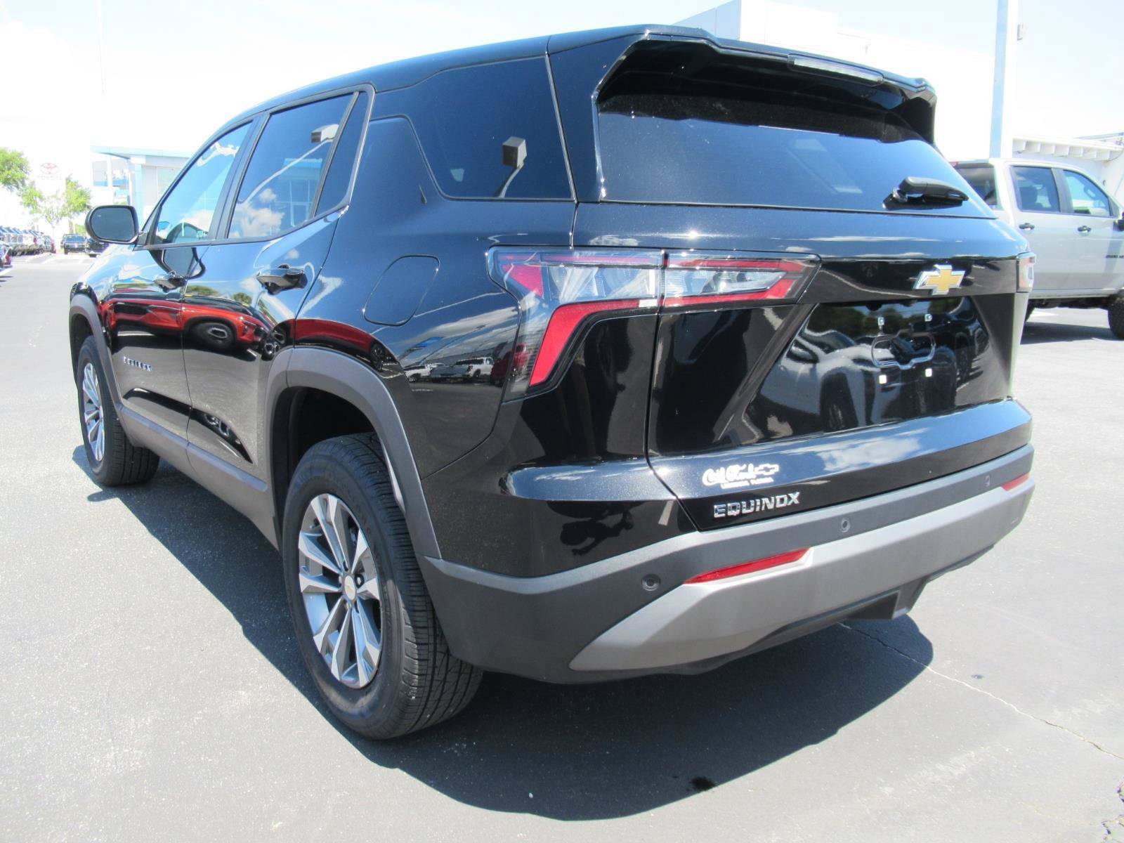 Certified 2026 Chevrolet Equinox LT FWD image 7