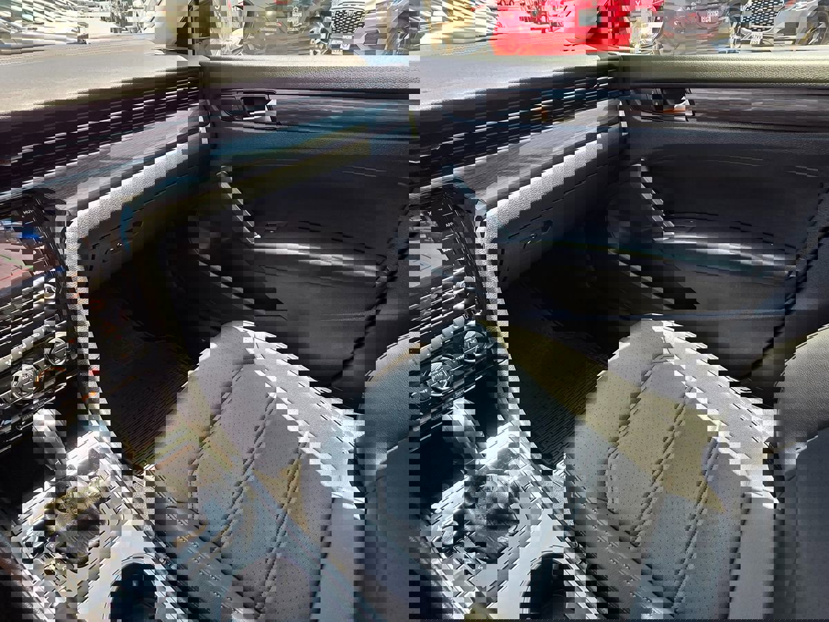 Used 2020 Volkswagen Passat 2.0T R-Line image 45