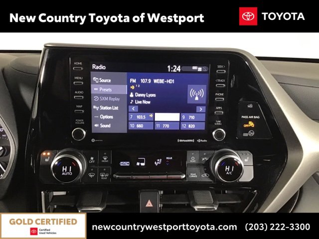 Certified 2022 Toyota Highlander XLE image 17