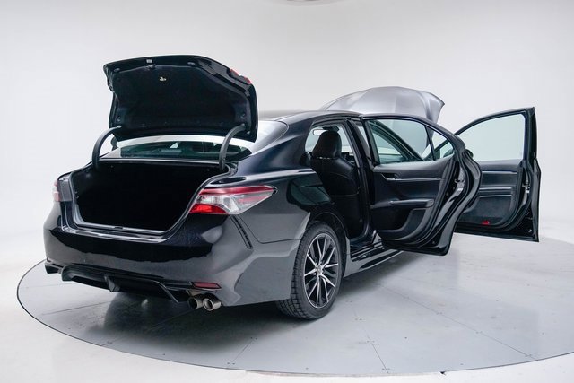 Used 2023 Toyota Camry SE image 21