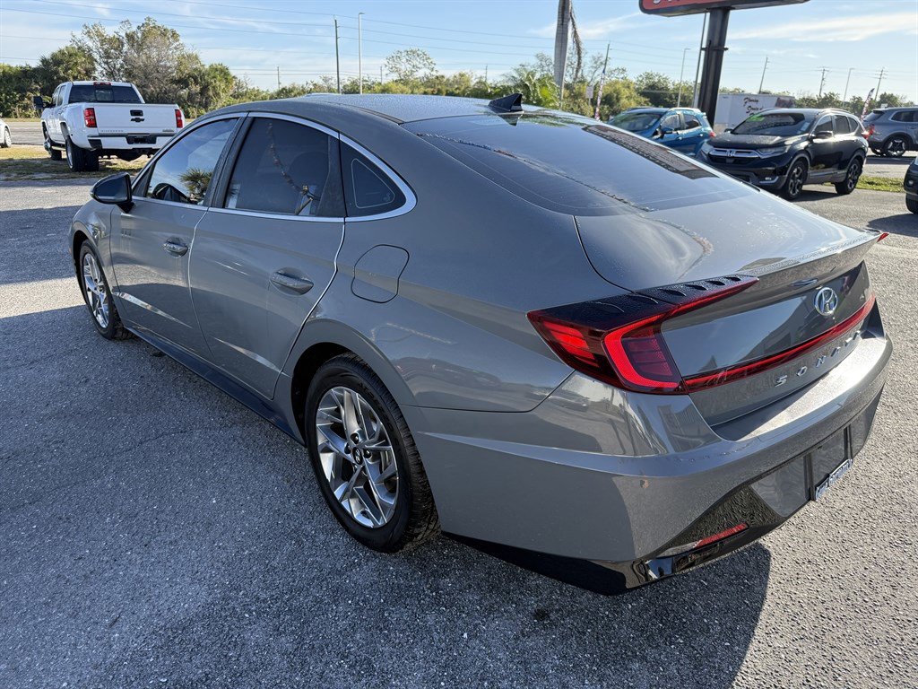 Used 2020 Hyundai Sonata SEL image 9