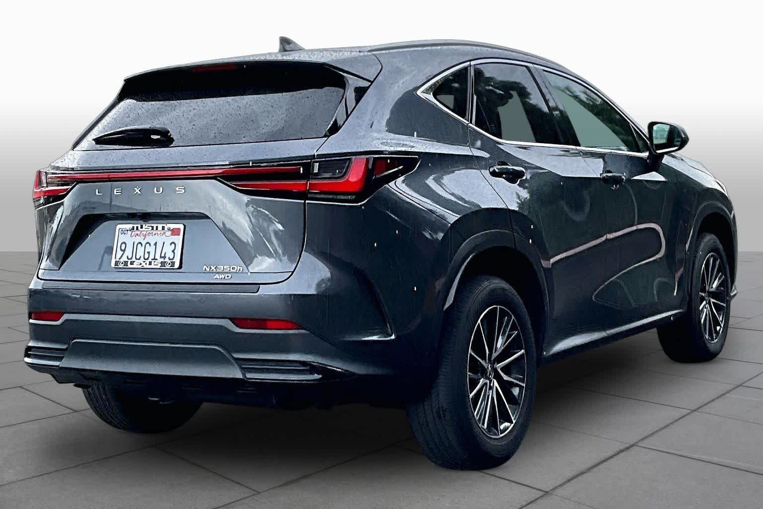 Used 2024 Lexus NX 350h AWD image 12