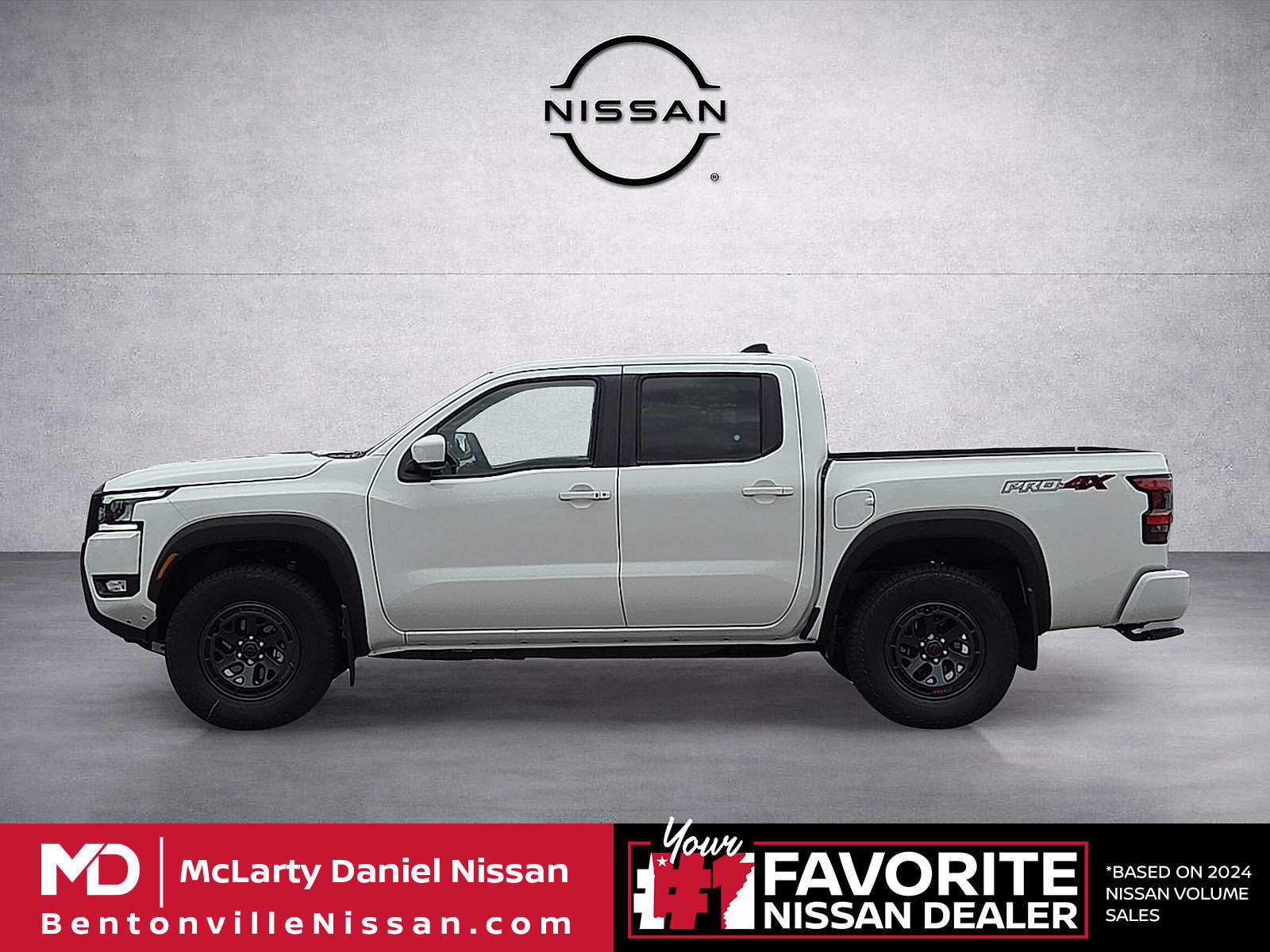 New 2026 Nissan Frontier PRO-4X w/ Tow Package AWD/4WD image 3