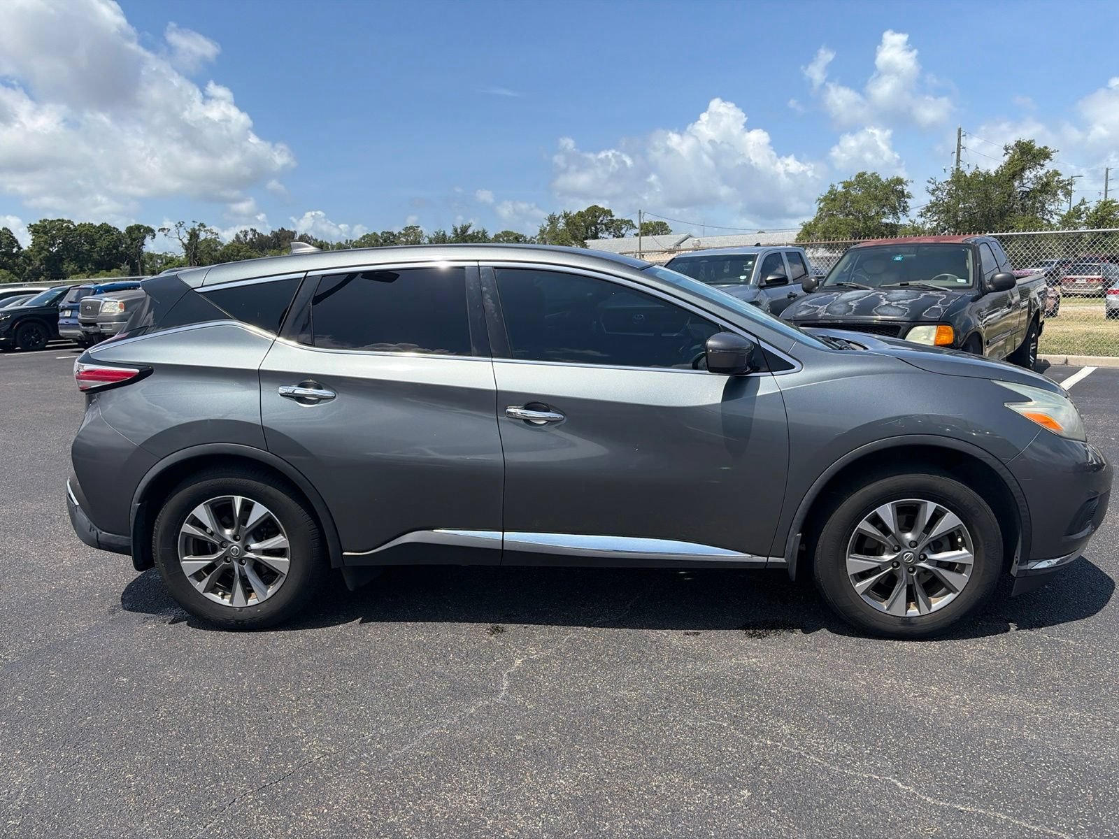 Used 2017 Nissan Murano S w/ Navigation Package FWD image 8