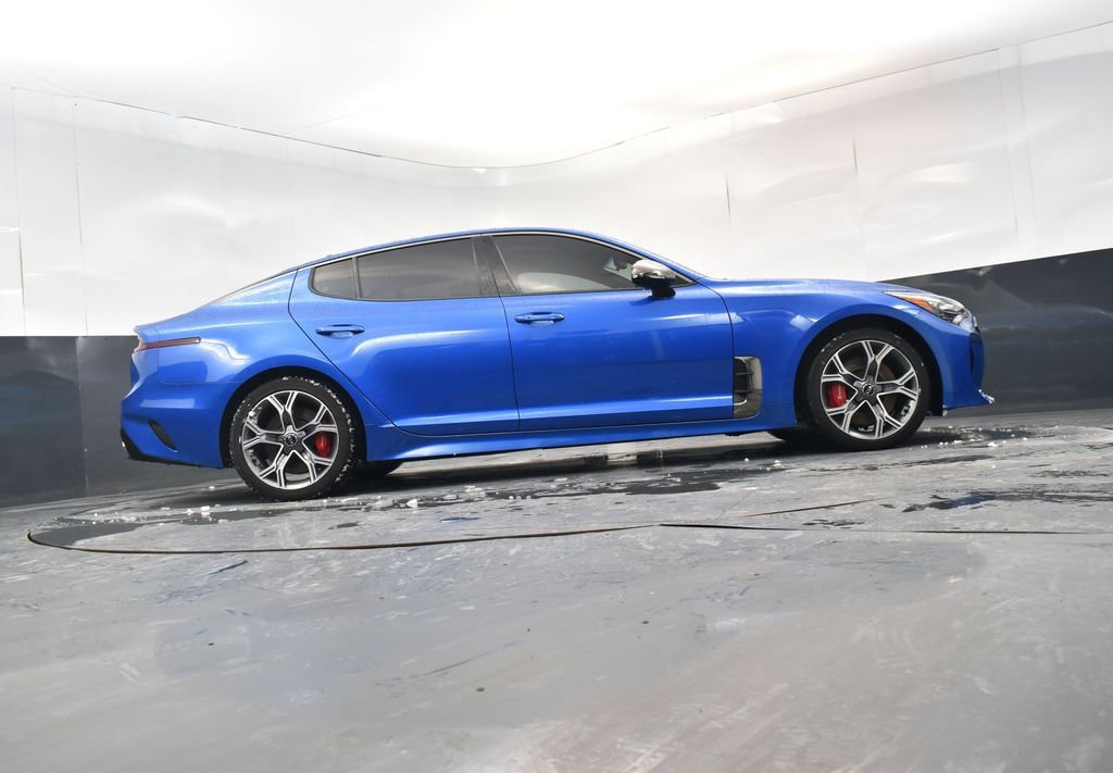 Used 2019 Kia Stinger GT2 image 24