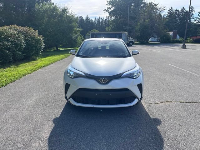 Used 2021 Toyota C-HR LE FWD image 8