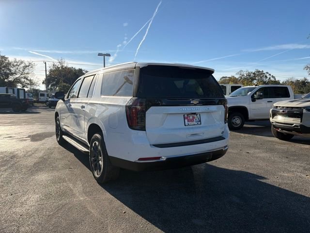 New 2026 Chevrolet Suburban LS image 9