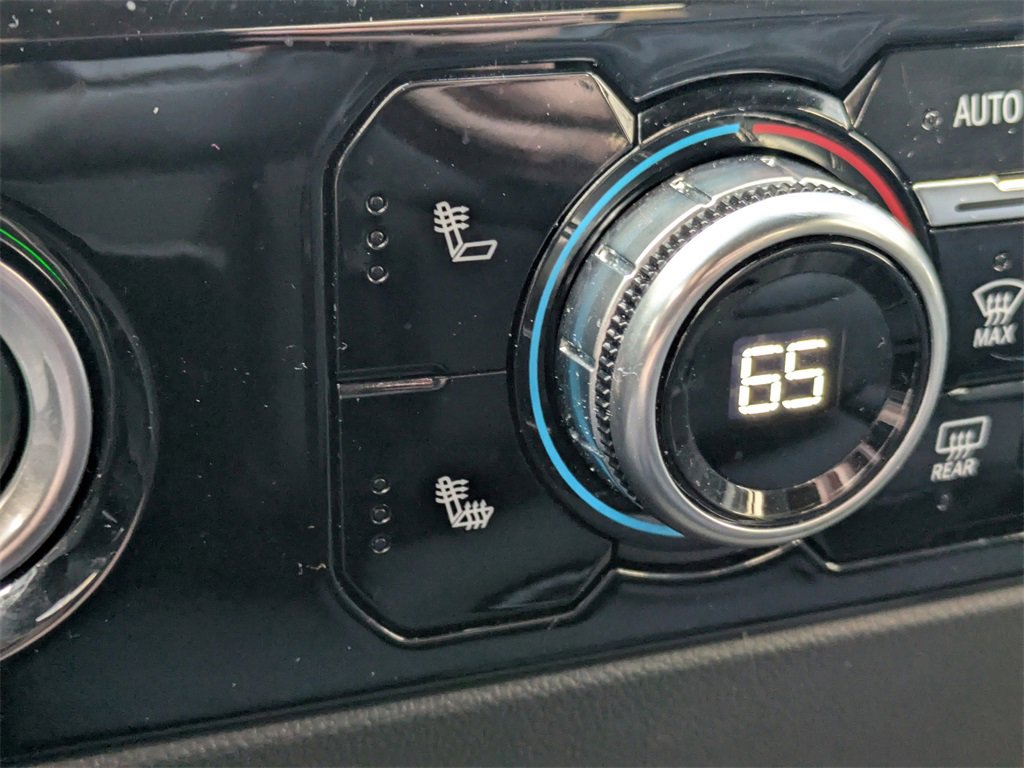 Used 2024 GMC Sierra 1500 Elevation image 24