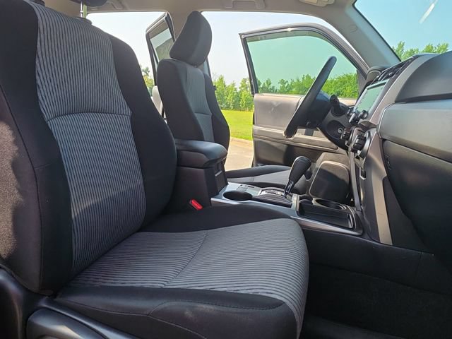 Used 2020 Toyota 4Runner SR5 RWD image 11