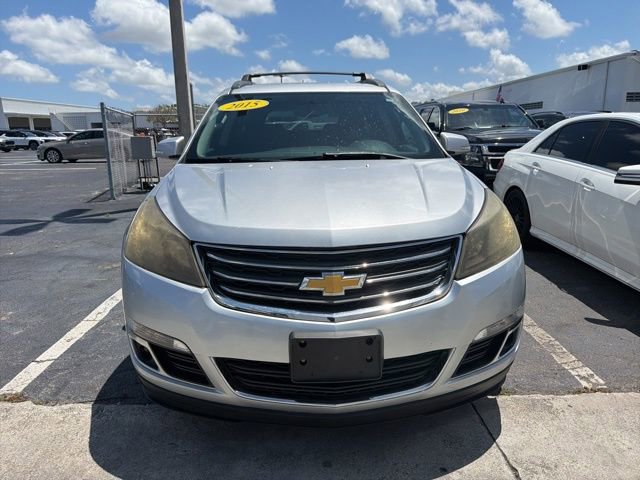 Used 2015 Chevrolet Traverse LT w/ Style and Technology Package FWD image 2