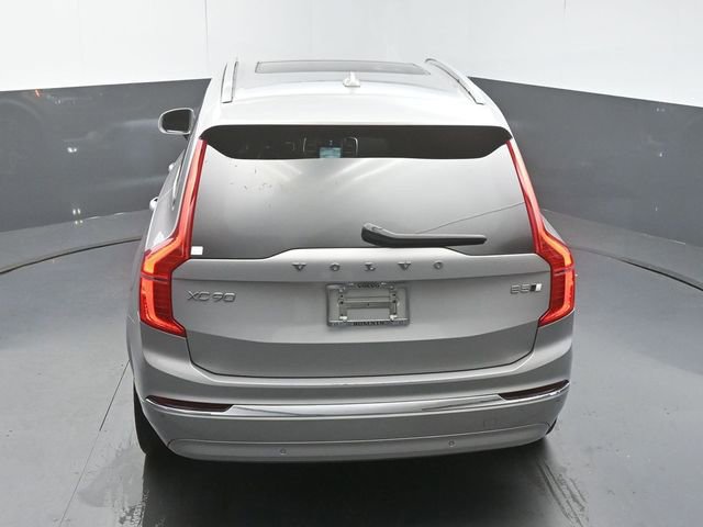 Certified 2023 Volvo XC90 B5 Plus image 47