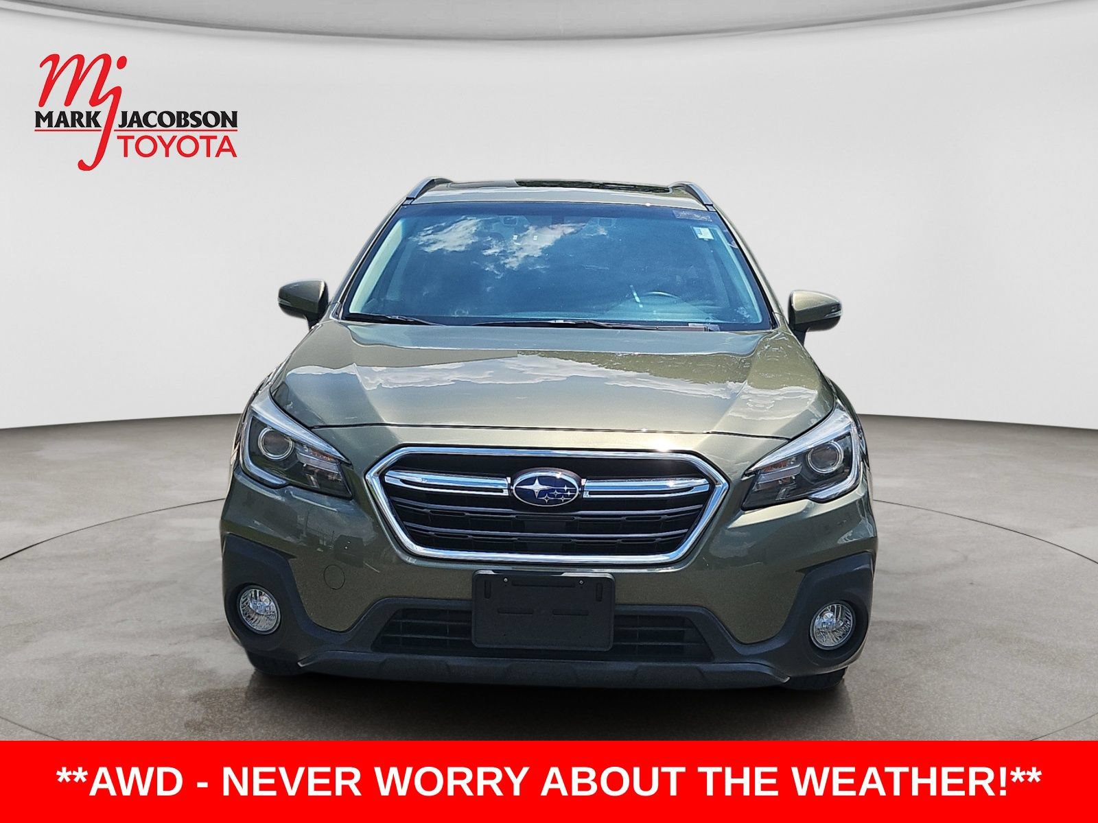 Used 2019 Subaru Outback 3.6R Touring AWD/4WD image 2