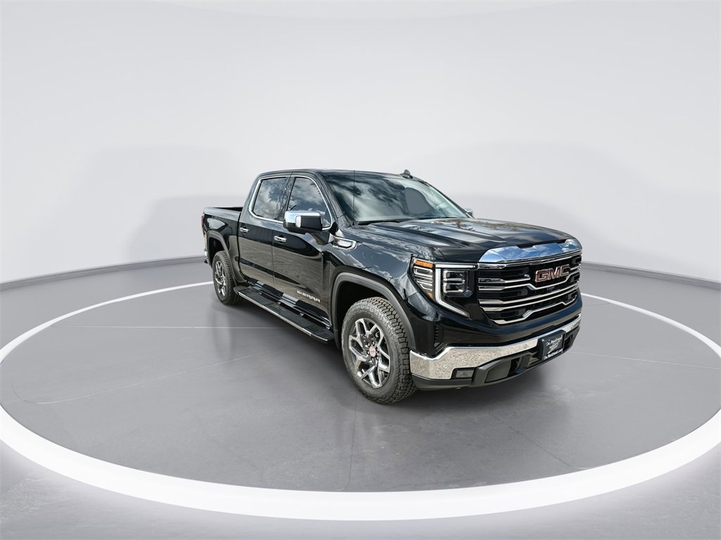 New 2026 GMC Sierra 1500 SLT image 2