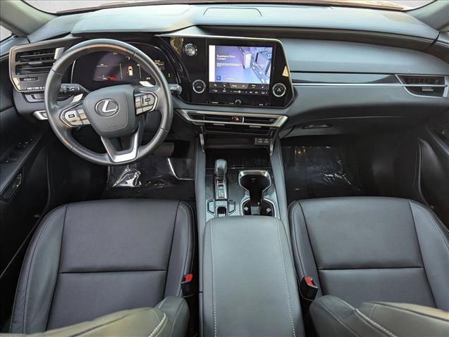 Used 2025 Lexus RX 350 FWD w/ Technology Package image 18