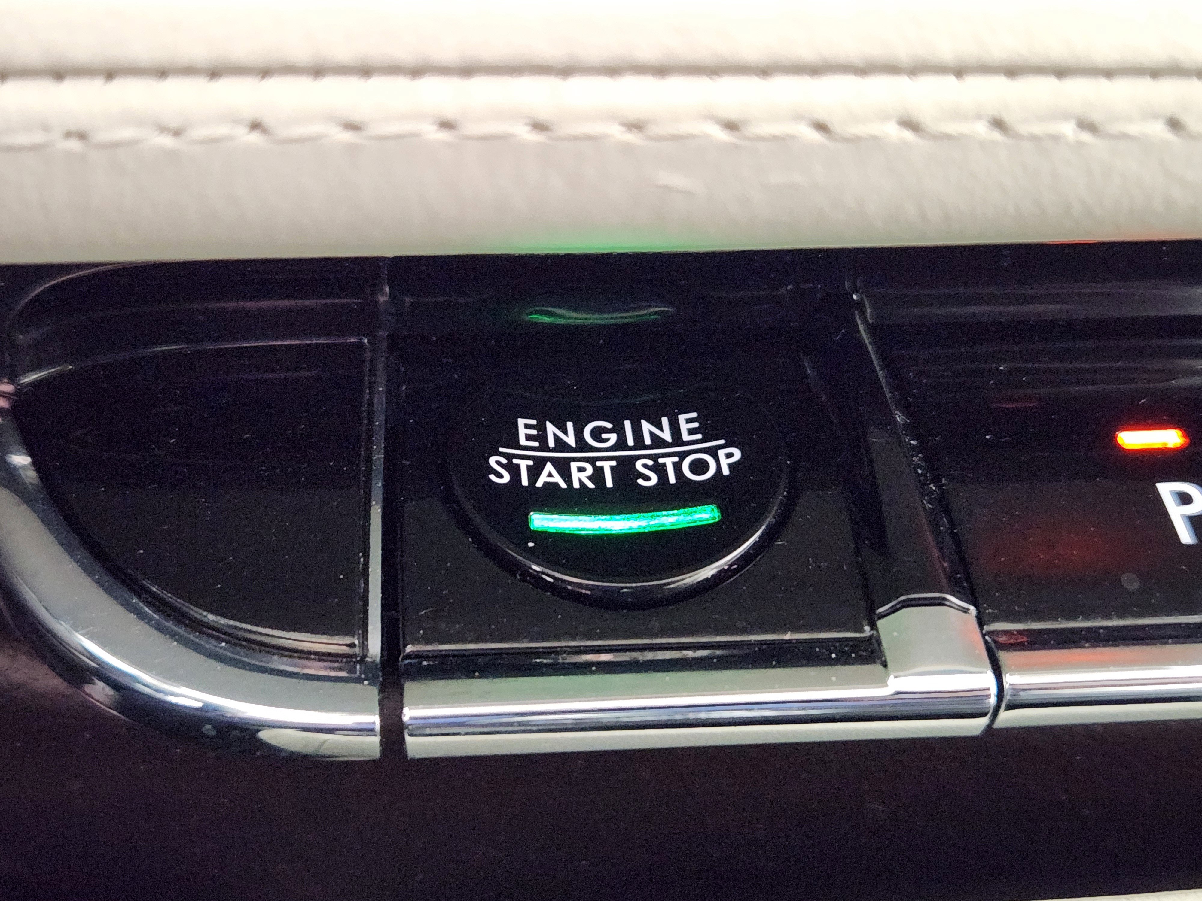 Used 2022 Lincoln Nautilus Black Label w/ Class II Trailer Tow Package image 26