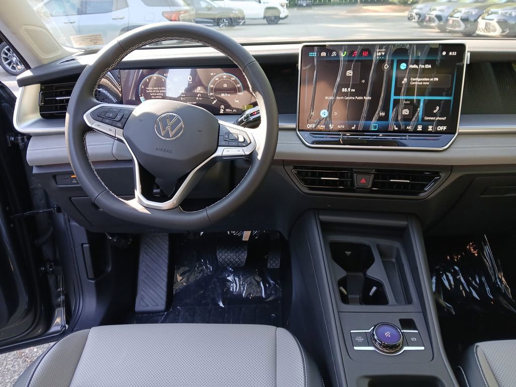 New 2026 Volkswagen Tiguan SE AWD/4WD image 13