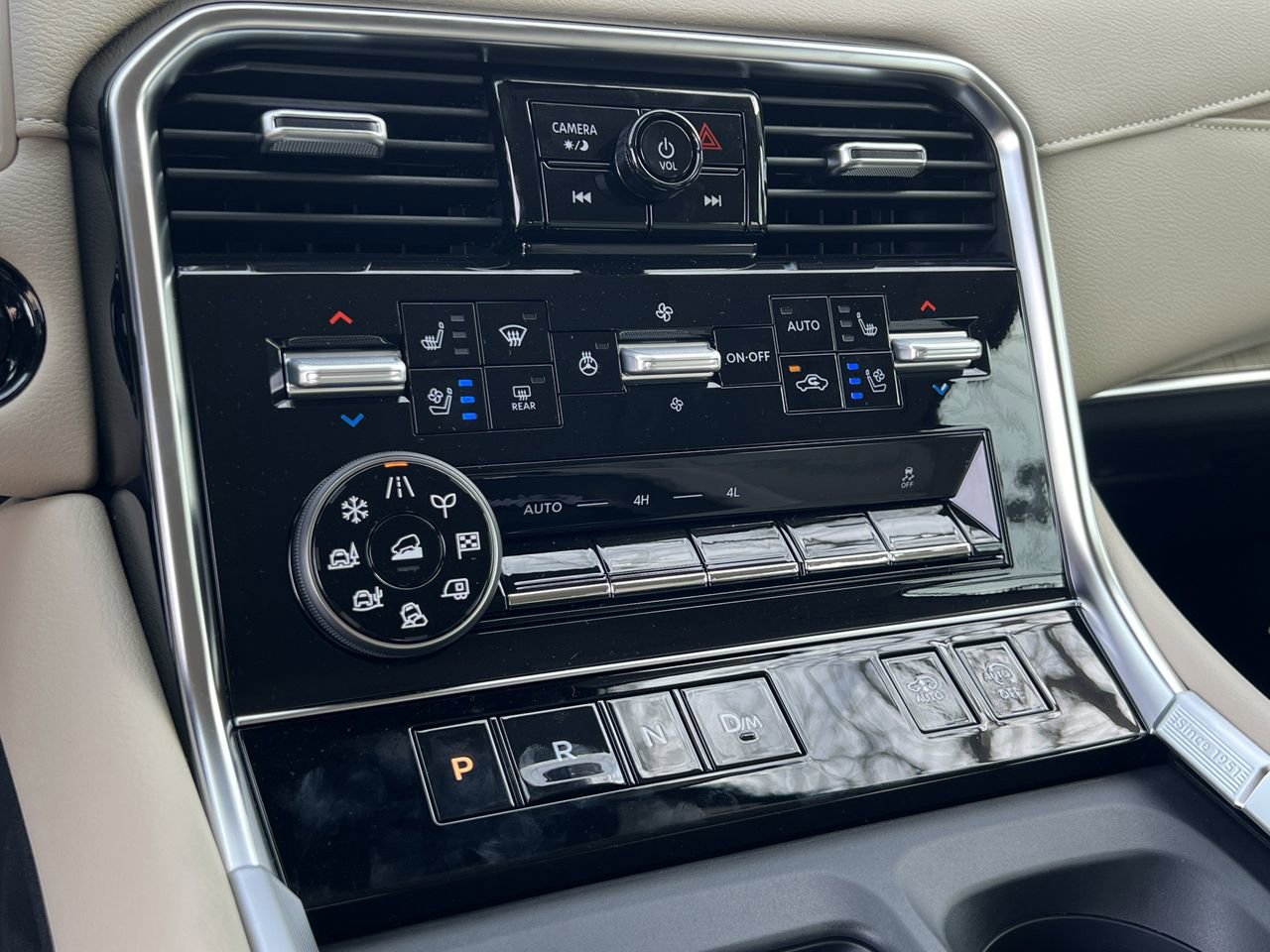 New 2026 Nissan Armada Platinum Reserve image 12