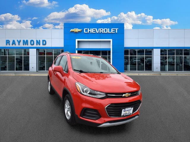 Certified 2018 Chevrolet Trax LT w/ Sun & Sound Package AWD/4WD image 10