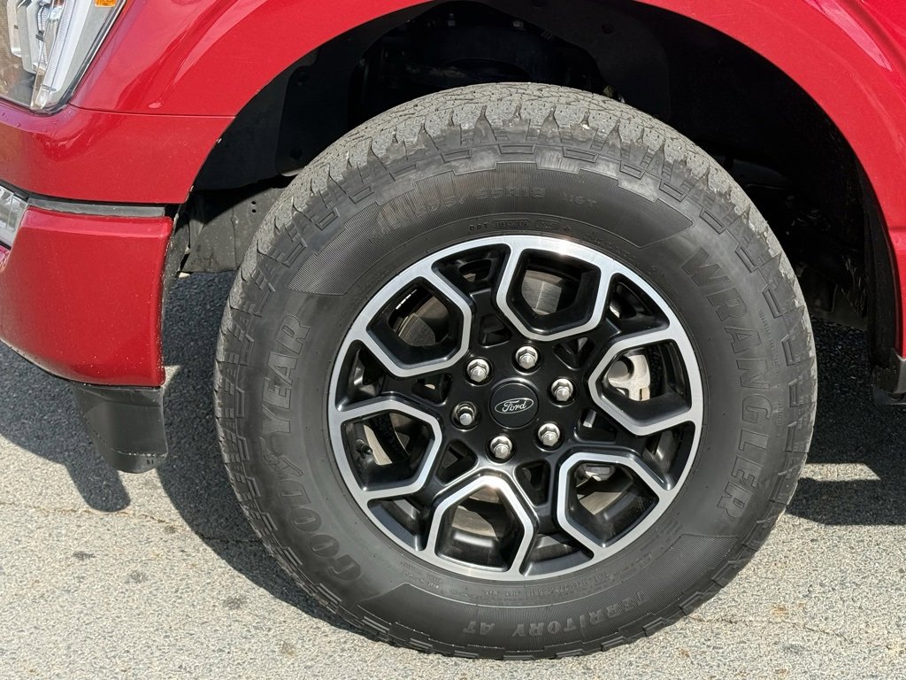 Used 2022 Ford F150 XLT w/ Equipment Group 302A High image 10