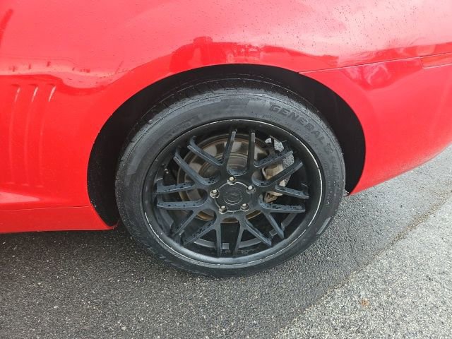 Used 2013 Chevrolet Camaro LS RWD image 9