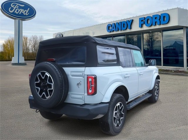 Used 2021 Ford Bronco Outer Banks image 3