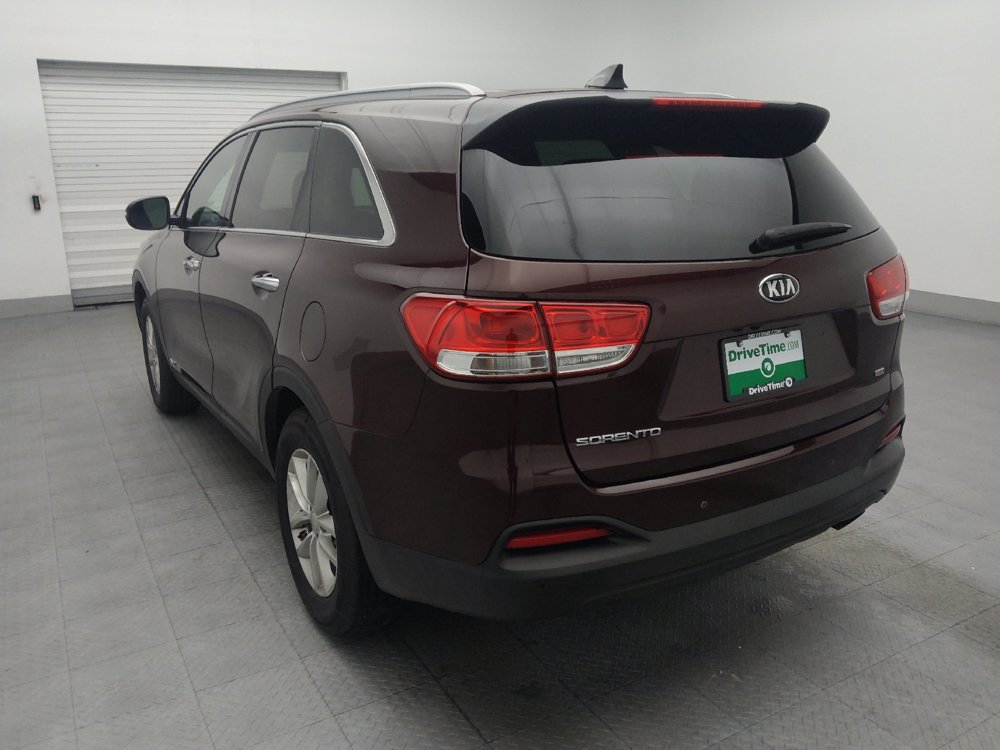 Used 2017 Kia Sorento AWD w/ LX Convenience Package image 5