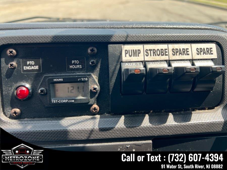 Used 2012 Ford E-350 and Econoline 350 Super Duty w/ PWR Group RWD image 23