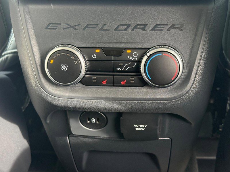 New 2026 Ford Explorer Platinum w/ LUX Leather Package image 9
