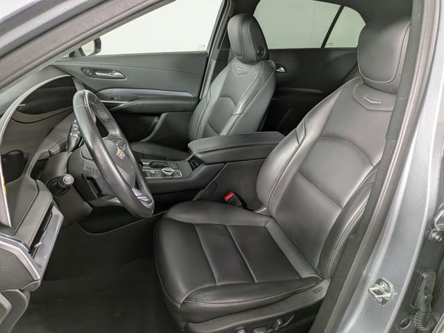 Used 2025 Cadillac XT4 Premium Luxury FWD image 14