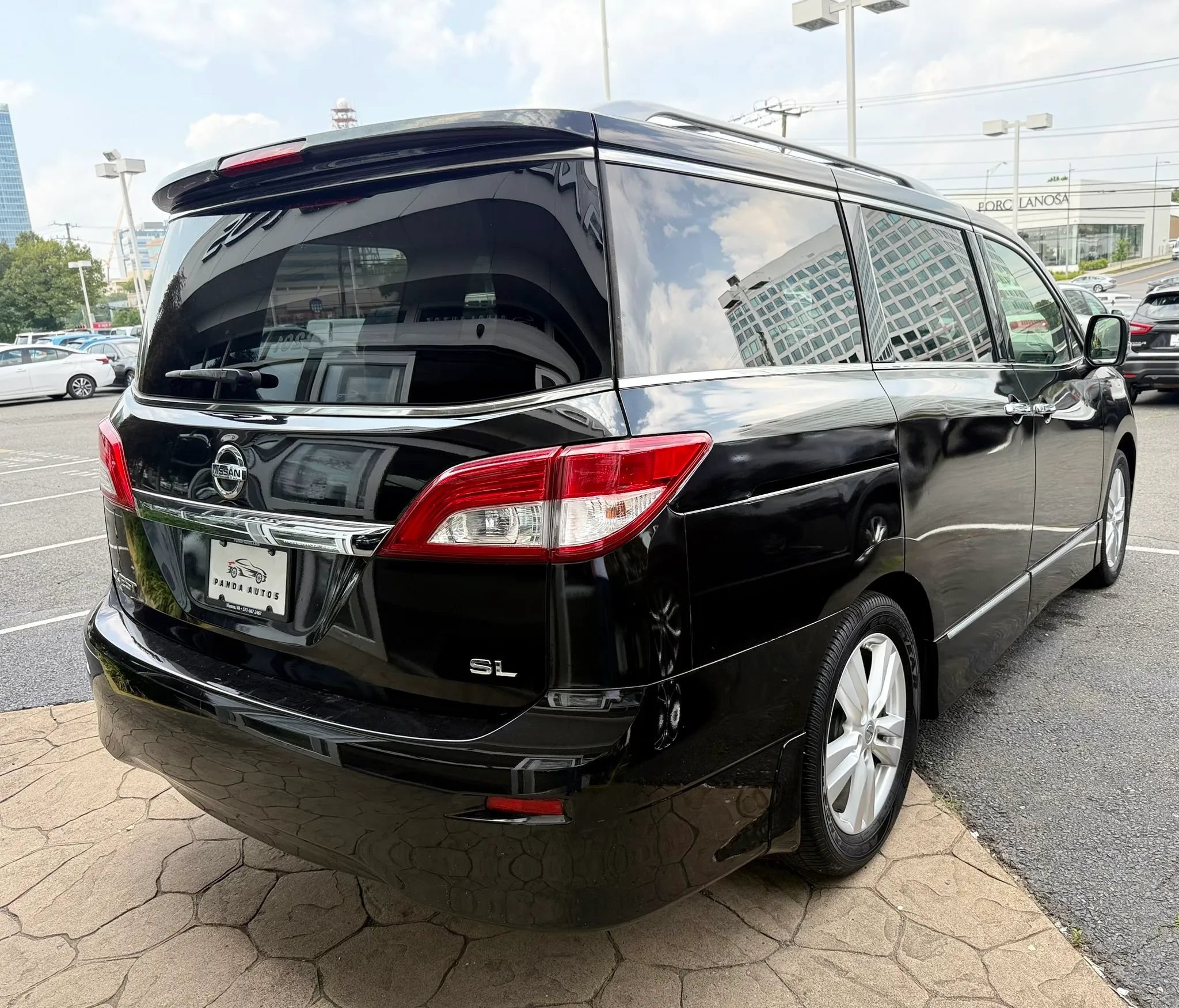 Used 2012 Nissan Quest SL w/ Bose Pkg FWD image 7